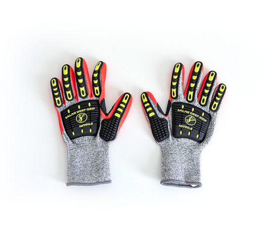 GUANTE ANTIGOLPE, ANTICORTE Salar Deep Grip Nitrilo